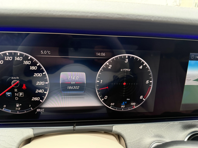 Mercedes-Benz CLS 350 4MATIC - AMG - BURMESTER - Обдухване - автомобили, коли, обяви за нови и употребявани 16