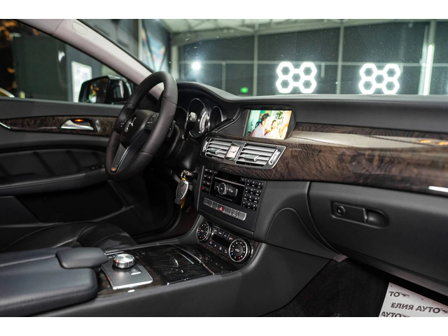 Mercedes-Benz CLS 350 D MEGA FULL AMG LINE NAVI ЛИЗИНГ 100% - автомобили, коли, обяви за нови и употребявани 13