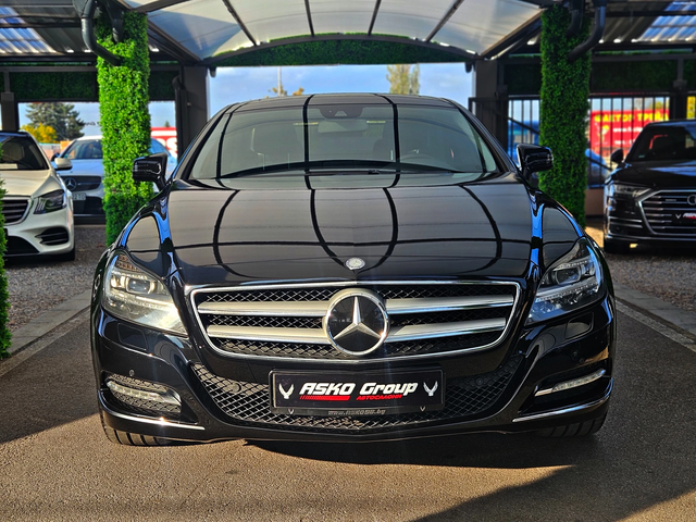 Mercedes-Benz CLS 350 ! AMG/BENZIN/GERMANY/DISTR/МАСАЖИ/ОБДУХ/AMBIENT/LI - автомобили, коли, обяви за нови и употребявани 1