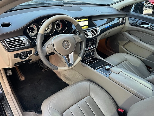 Mercedes-Benz CLS 350 AMG OPTIK-DISTRONIK-BIXENON-LED-NAVI-SPORT-GERMANI - автомобили, коли, обяви за нови и употребявани 9