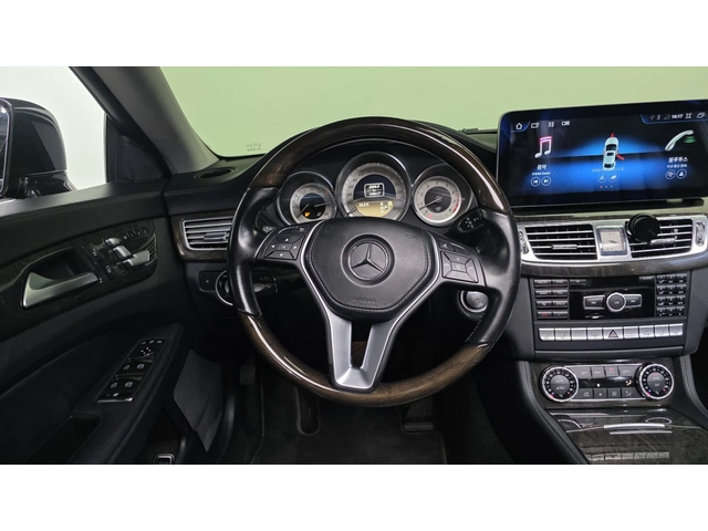 Mercedes-Benz CLS 350 AMG PK* ОБДУХ* ANDROID AUTO* КРАЙНА ЦЕНА - автомобили, коли, обяви за нови и употребявани 4