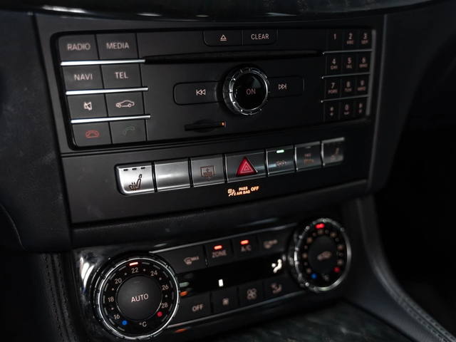 Mercedes-Benz CLS 400 AMG PKG С РЕГИСТРАЦИЯ & АВТО КРЕДИТ - автомобили, коли, обяви за нови и употребявани 10