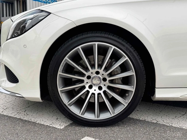 Mercedes-Benz CLS 400 AMG PACK* ПОДГРЕВ* ОБДУХВАНЕ* 360 CAM* KEYLESS* - автомобили, коли, обяви за нови и употребявани 4