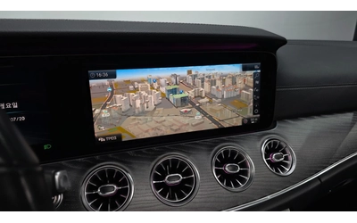 Mercedes-Benz CLS 400 - автомобили, коли, обяви за нови и употребявани 10