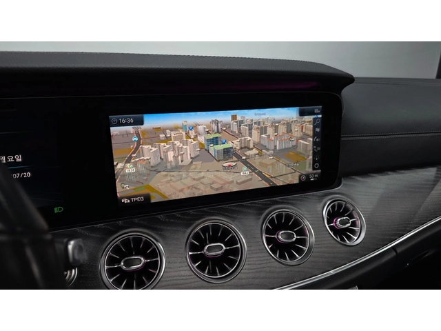 Mercedes-Benz CLS 400 - автомобили, коли, обяви за нови и употребявани 10