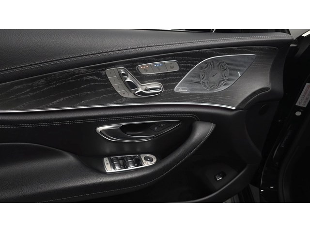 Mercedes-Benz CLS 400 - автомобили, коли, обяви за нови и употребявани 15