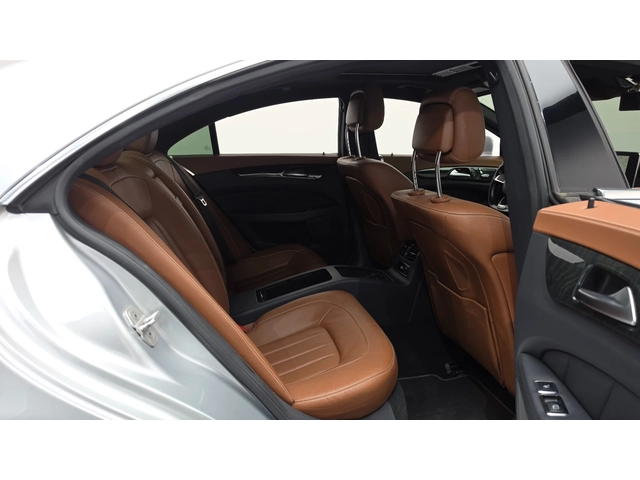 Mercedes-Benz CLS 400 - автомобили, коли, обяви за нови и употребявани 10