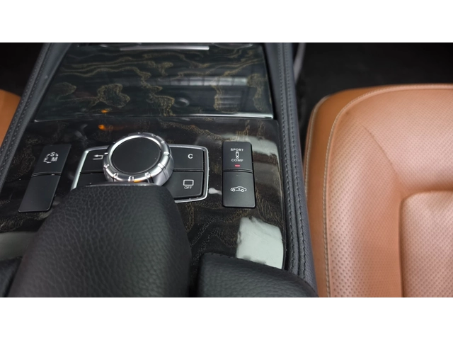 Mercedes-Benz CLS 400 - автомобили, коли, обяви за нови и употребявани 13