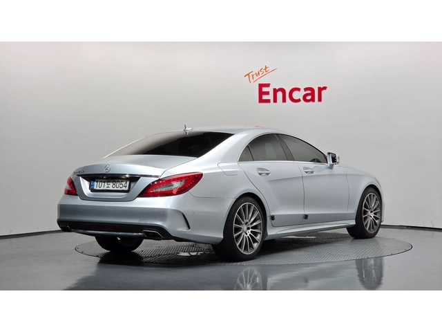 Mercedes-Benz CLS 400 - автомобили, коли, обяви за нови и употребявани 1