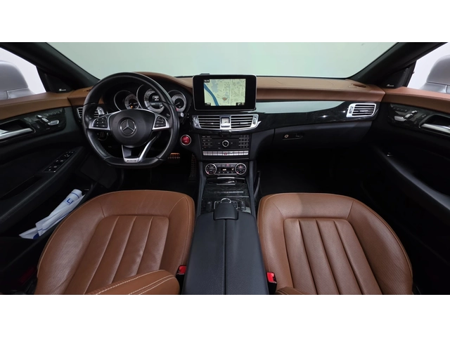 Mercedes-Benz CLS 400 - автомобили, коли, обяви за нови и употребявани 6