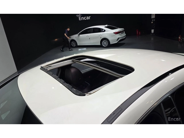 Mercedes-Benz CLS 450 4MATIC AMG LINE* DISTRONIC* 360* ХЕДЪП* BURMESTER* - автомобили, коли, обяви за нови и употребявани 4