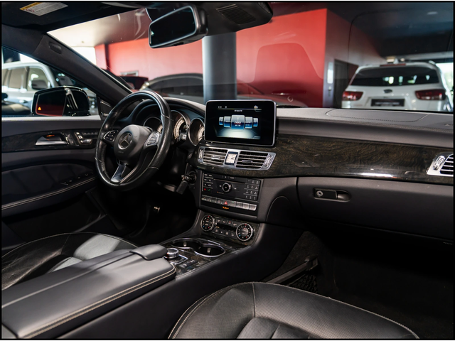 Mercedes-Benz CLS Mercedes-Benz CLS 500  - автомобили, коли, обяви за нови и употребявани 16