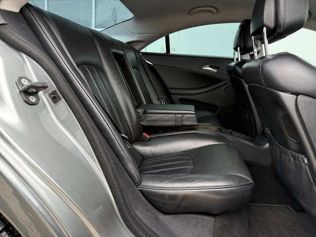 Mercedes-Benz CLS 500 280 - автомобили, коли, обяви за нови и употребявани 12