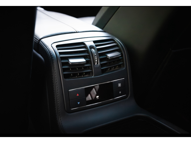 Mercedes-Benz CLS 500 Designo , 4matic - автомобили, коли, обяви за нови и употребявани 12