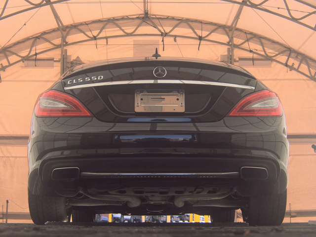 Mercedes-Benz CLS 55 AMG TOP - автомобили, коли, обяви за нови и употребявани 4