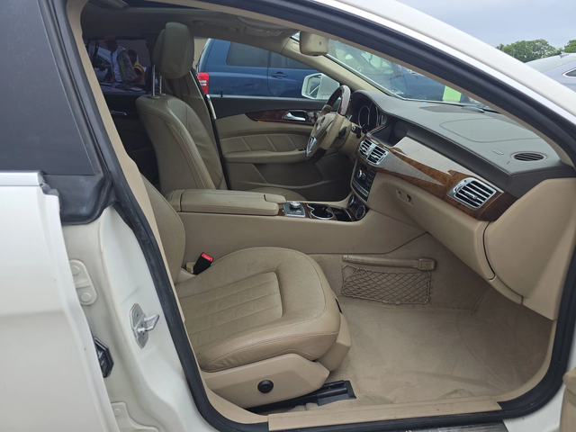 Mercedes-Benz CLS 550 AMG* LANE ASSIST* МАСАЖ* KEYLESS GO* ОБДУХ* HARMAN - автомобили, коли, обяви за нови и употребявани 10