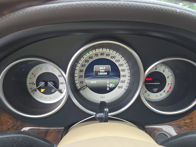 Mercedes-Benz CLS 550 AMG* LANE ASSIST* МАСАЖ* KEYLESS GO* ОБДУХ* HARMAN - автомобили, коли, обяви за нови и употребявани 6