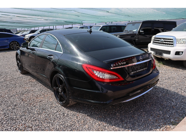 Mercedes-Benz CLS 550 TOP!/ - автомобили, коли, обяви за нови и употребявани 5