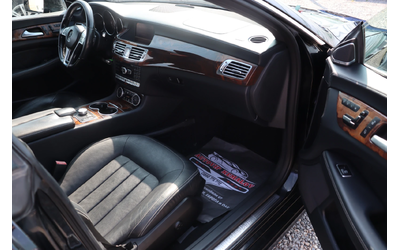 Mercedes-Benz CLS 550 TOP!/ - автомобили, коли, обяви за нови и употребявани 9