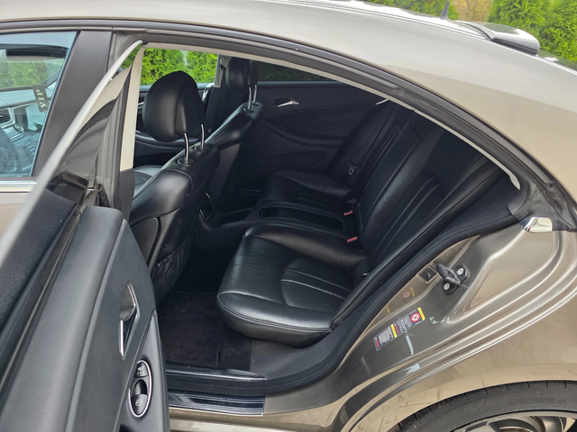 Mercedes-Benz CLS 550 5.0 GPL FULL НАПЪЛНО ОТСЛУЖЕН - автомобили, коли, обяви за нови и употребявани 8