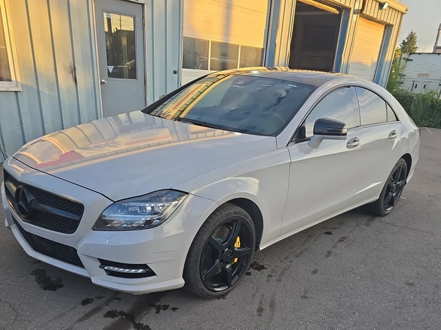 Mercedes-Benz CLS 550 * CARFAX * ЦЕНА ДО БГ - автомобили, коли, обяви за нови и употребявани 0