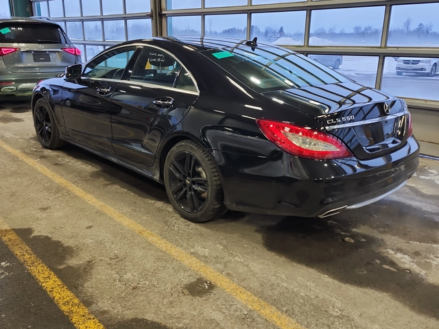 Mercedes-Benz CLS 550 - автомобили, коли, обяви за нови и употребявани 1