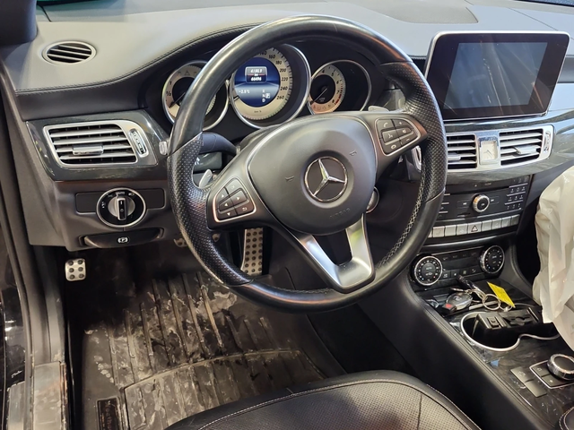 Mercedes-Benz CLS 550 - автомобили, коли, обяви за нови и употребявани 5