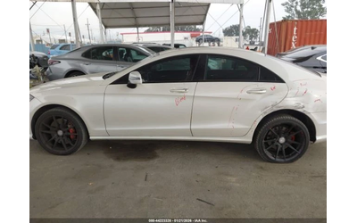 Mercedes-Benz CLS 550 - автомобили, коли, обяви за нови и употребявани 9