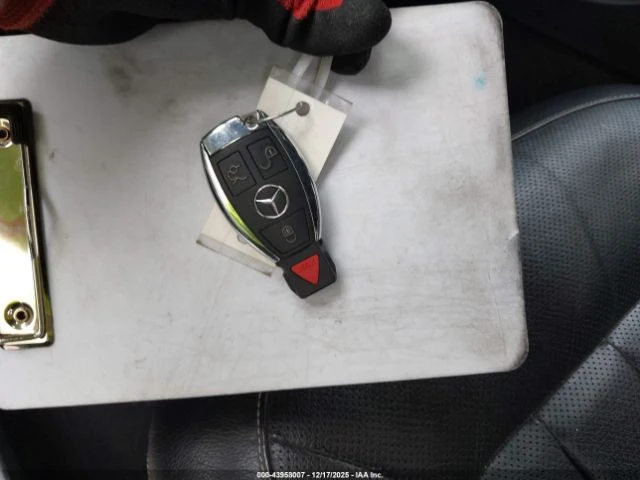 Mercedes-Benz CLS 550 - автомобили, коли, обяви за нови и употребявани 10