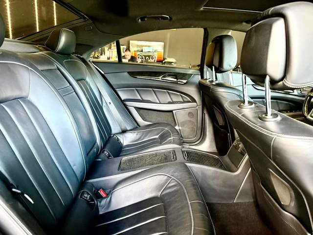 Mercedes-Benz CLS 550 4Matic* Harman* Панорама* Лизинг - автомобили, коли, обяви за нови и употребявани 11