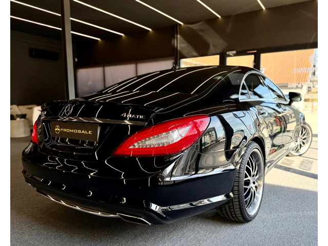 Mercedes-Benz CLS 550 4Matic* Harman* Панорама* Лизинг - автомобили, коли, обяви за нови и употребявани 4