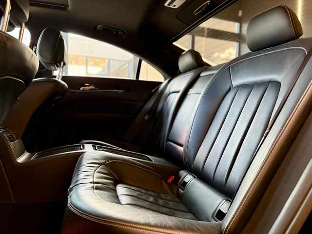 Mercedes-Benz CLS 550 4Matic* Harman* Панорама* Лизинг - автомобили, коли, обяви за нови и употребявани 6