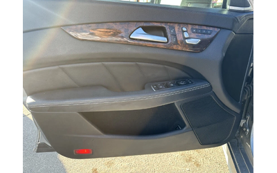 Mercedes-Benz CLS 550 4MATIC* harman/kardon* подгрев* обдух* шибидах* 36 - автомобили, коли, обяви за нови и употребявани 15