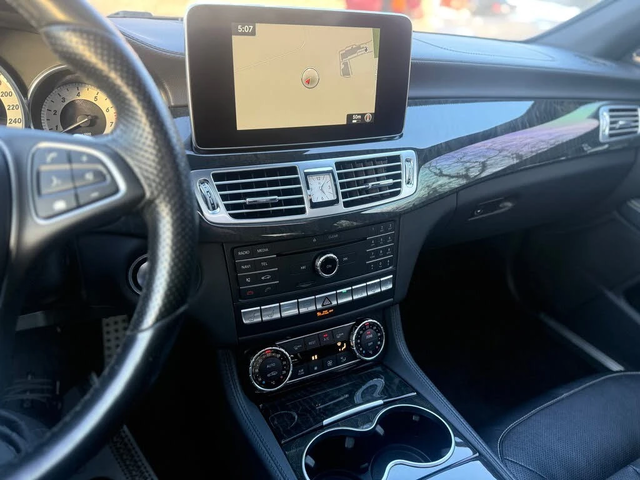 Mercedes-Benz CLS 550 4MATIC* AвтоКредит * (ЦЕНА ДО БГ) - автомобили, коли, обяви за нови и употребявани 14