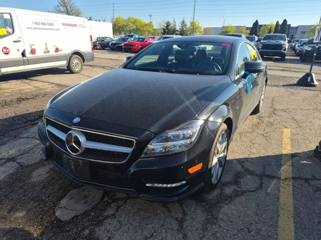 Mercedes-Benz CLS 550 CARFAX/Подгрев/ШИБЕДАХ/2 ключа/ХАРМАН - автомобили, коли, обяви за нови и употребявани 0