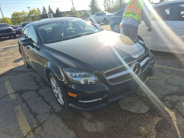 Mercedes-Benz CLS 550 CARFAX/Подгрев/ШИБЕДАХ/2 ключа/ХАРМАН - автомобили, коли, обяви за нови и употребявани 1