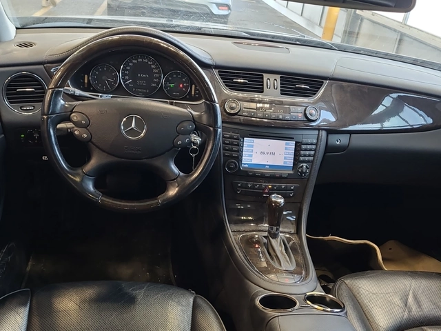 Mercedes-Benz CLS 550 ОБДУХВАНЕ * AIRMATIC * ШИБЕДАХ * CARFAX * - автомобили, коли, обяви за нови и употребявани 5