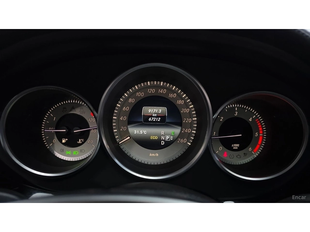 Mercedes-Benz CLS 250d AMG 4MATIC* КОЖА* НАВИ* ПАНО - автомобили, коли, обяви за нови и употребявани 6