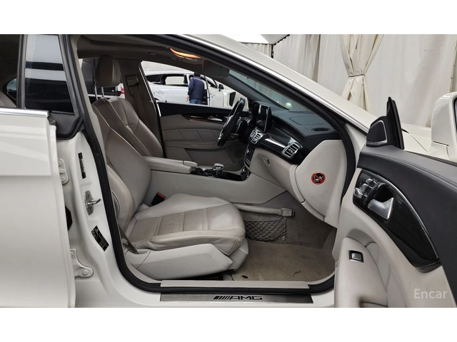 Mercedes-Benz CLS 63 AMG 4MATIC* HARMAN/KARDON* 360 CAM* DISTRONIC* ОБДУХ - автомобили, коли, обяви за нови и употребявани 8