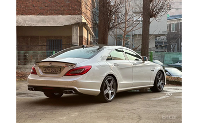 mercedes-benz-cls-63-amg - 1