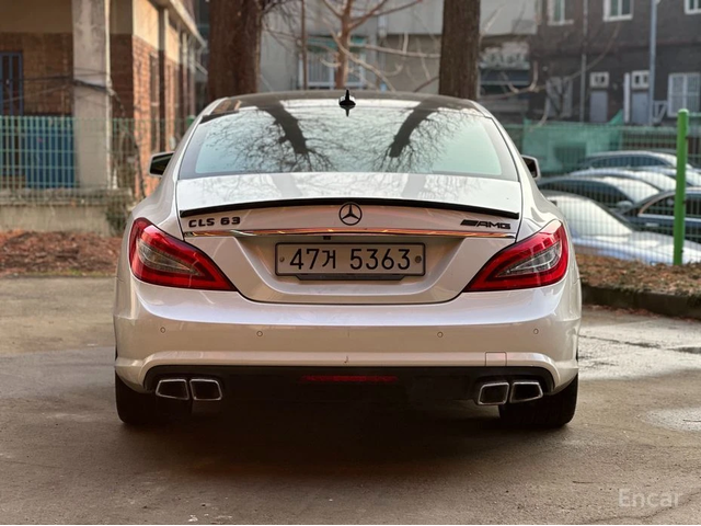 Mercedes-Benz CLS 63 AMG * ПОДГРЕВ* ОБДУХВАНЕ* ШИБИДАХ* КАМЕРА* FULL* - автомобили, коли, обяви за нови и употребявани 3