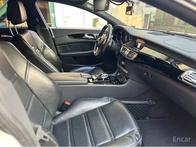 Mercedes-Benz CLS 63 AMG * ПОДГРЕВ* ОБДУХВАНЕ* ШИБИДАХ* КАМЕРА* FULL* - автомобили, коли, обяви за нови и употребявани 9