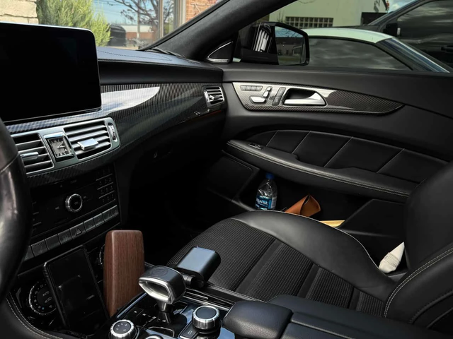 Mercedes-Benz CLS 63 AMG S * ОБДУХВАНЕ * H/K * KEYLESS * CARFAX - автомобили, коли, обяви за нови и употребявани 8