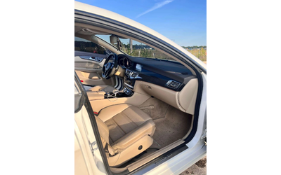 Mercedes-Benz CLS 63 AMG CARFAX/ЛЕНТИ/ПОДГРЕВ/ОБДУХ/ПАНОРАМА - автомобили, коли, обяви за нови и употребявани 11