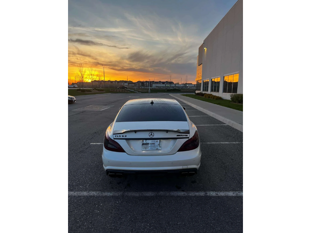 Mercedes-Benz CLS 63 AMG CARFAX/ЛЕНТИ/ПОДГРЕВ/ОБДУХ/ПАНОРАМА - автомобили, коли, обяви за нови и употребявани 5