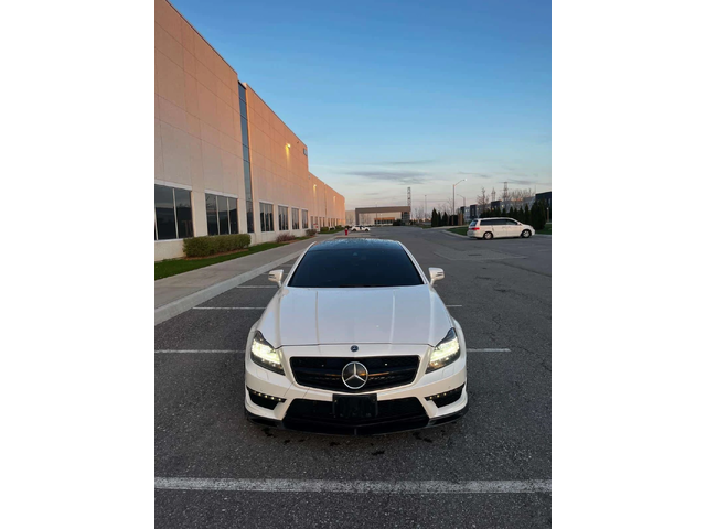 Mercedes-Benz CLS 63 AMG CARFAX/ЛЕНТИ/ПОДГРЕВ/ОБДУХ/ПАНОРАМА - автомобили, коли, обяви за нови и употребявани 6