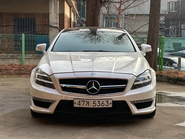 Mercedes-Benz CLS 63 AMG ОБДУХ| КАМЕРА| ОПЦИЯ ЗА ЛИЗИНГ - автомобили, коли, обяви за нови и употребявани 1