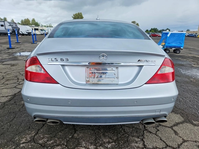 Mercedes-Benz CLS 63 AMG 6.3 AMG - автомобили, коли, обяви за нови и употребявани 8