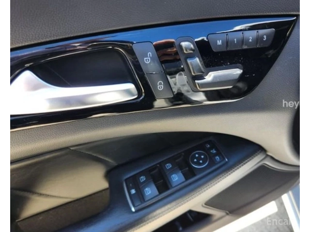 Mercedes-Benz CLS 63 AMG HARMAN KARDON* МАСАЖ* ПОДГРЕВ* ОБДУХВАНЕ* КАМЕРА* - автомобили, коли, обяви за нови и употребявани 7