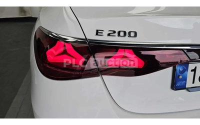 mercedes-benz-e-200 - 4